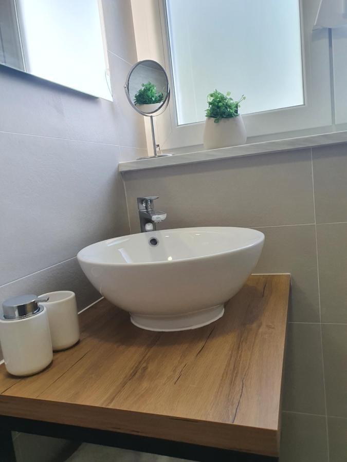 Apartman Leona 4*, Kantrida Rijeka Dış mekan fotoğraf